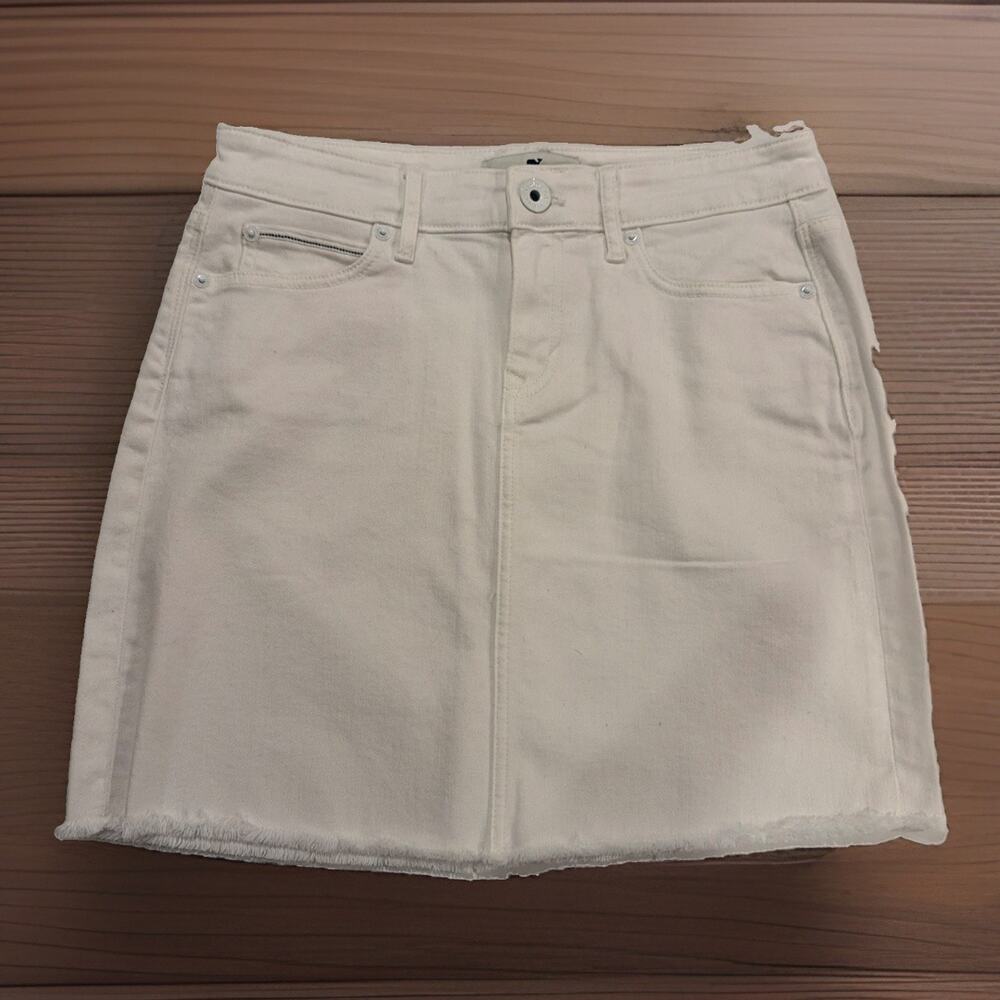 Vineyard Vines size 4 white denim raw hem mini skirt Classic Summer Nautical